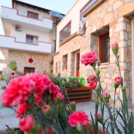 Vila Dena Vlore Bagian luar foto
