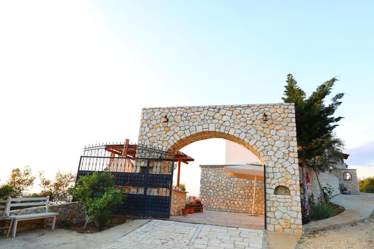 Vila Dena Vlore Bagian luar foto