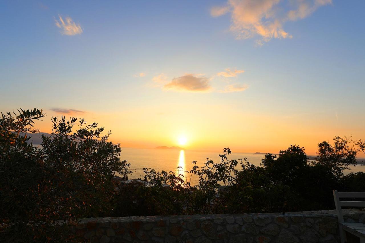 Vila Dena Vlore Bagian luar foto