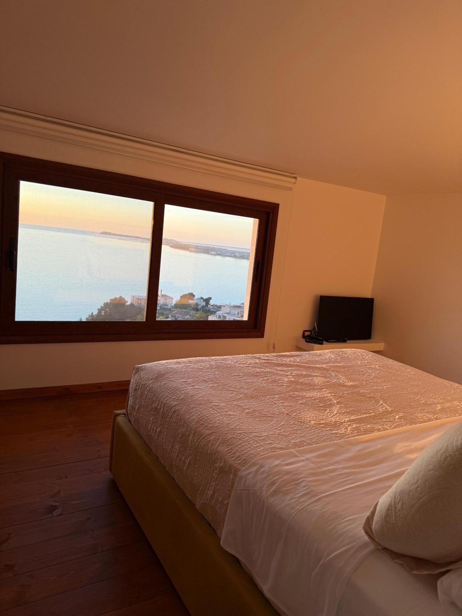 Vila Dena Vlore Bagian luar foto